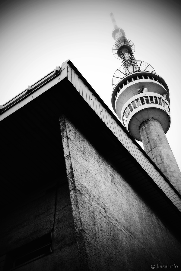 Transmitter tower